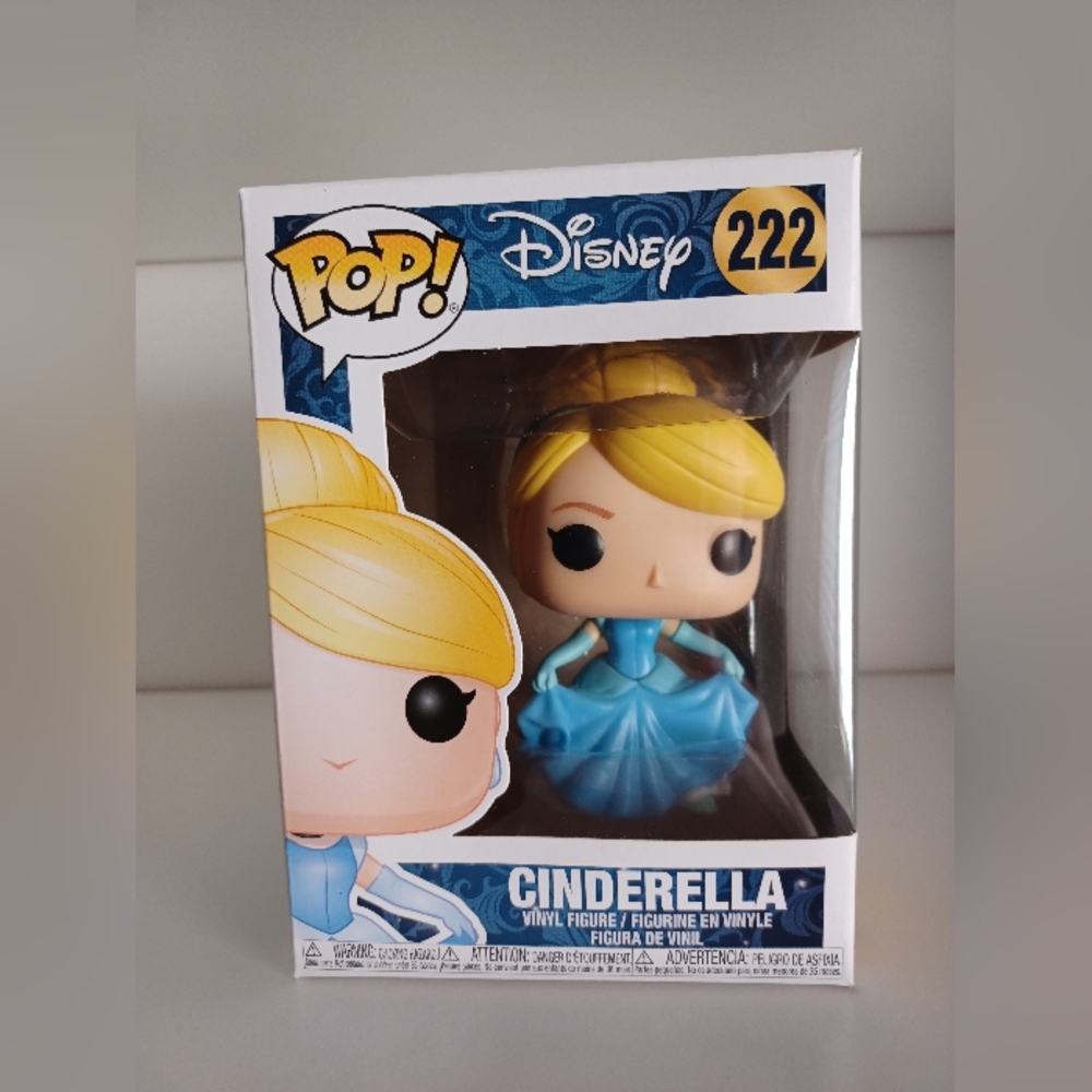 Disney Princess Cinderella 222 Vinyl Figure Funko Pop